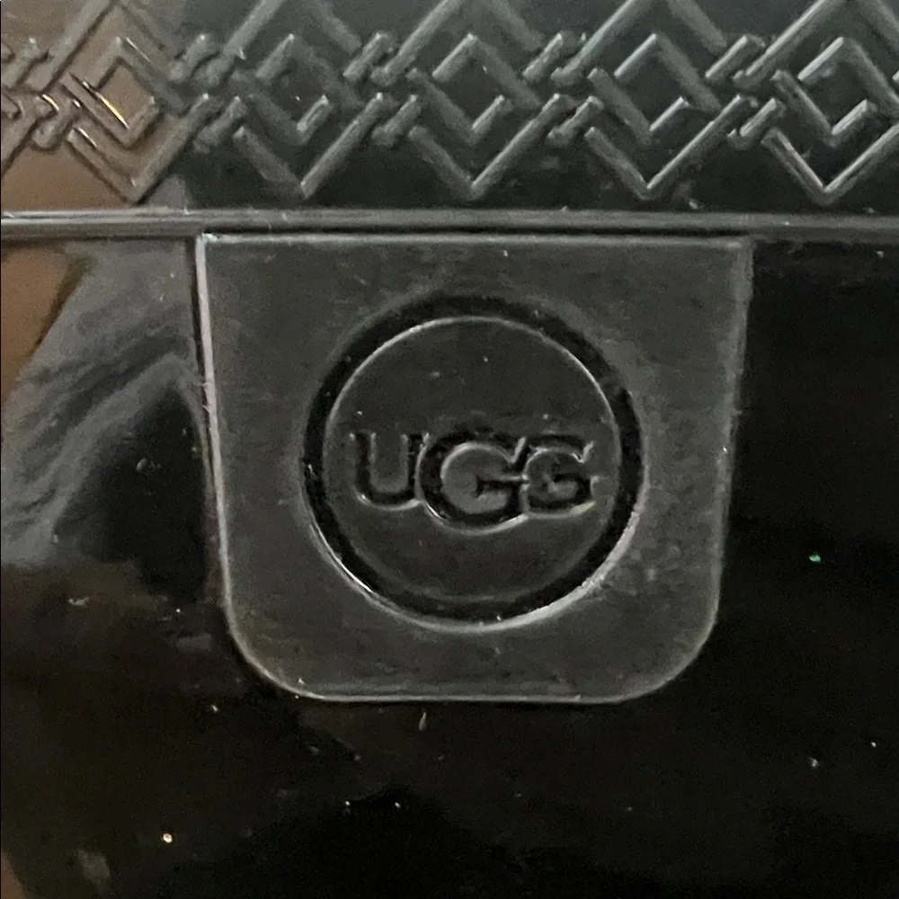 UGG AUSTRALIA SIENNA BLACK GLOSSY RAIN BOOTS‎ SIZE 2